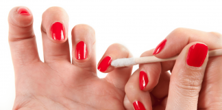 How to Remove Acrylic Nails at Home How to Remove Acrylic Nails at Home