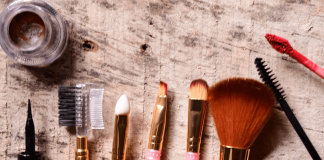 9 Best Makeup Starter Kits For Beginners makeup starter kits for beginners