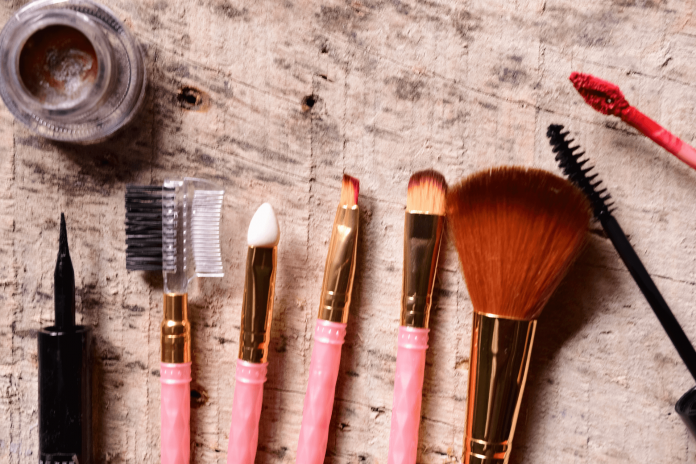 makeup starter kits for beginners