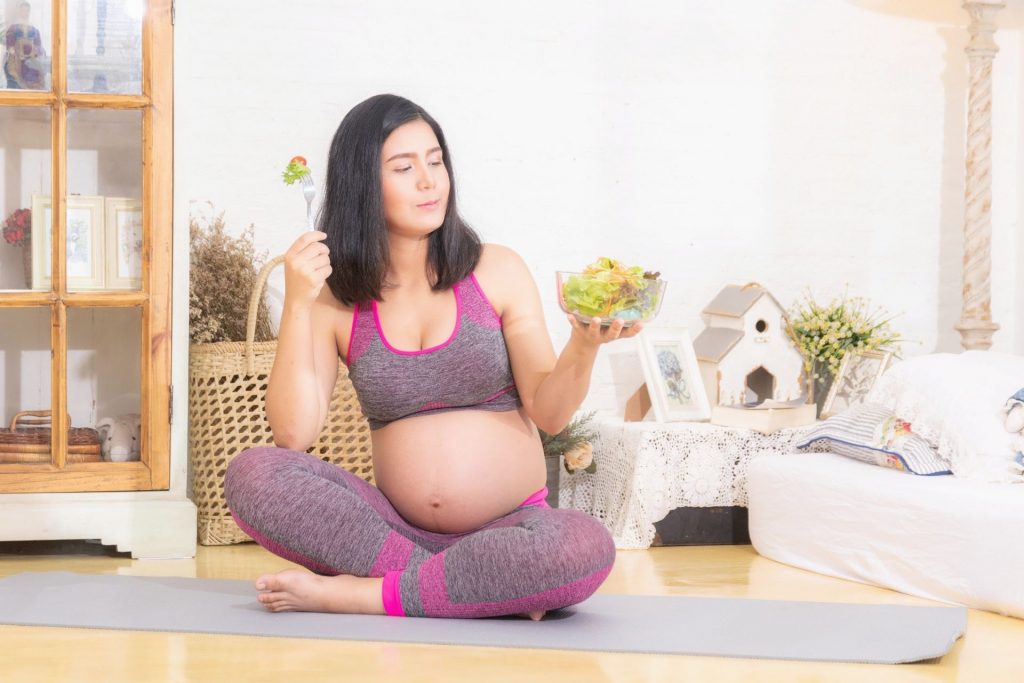 How Can I Lose Weight While Pregnant: 8 Safe Tips - HealthGrean